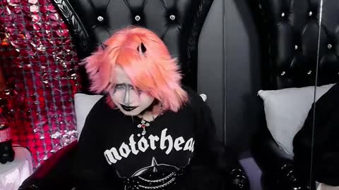 Navier  online show from 01-05-26, 09:07