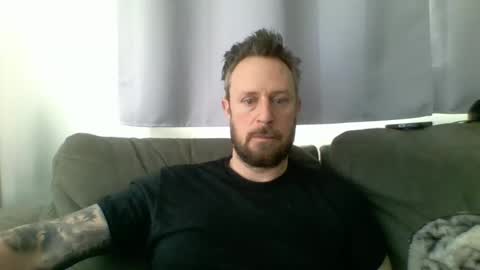 Snapshot of nawtydom1977 chatting on 03-05-25, 01:17 nawtydom1977 online show from 03-05-25, 01:17