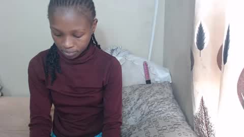 nawtylarissa_ online show from 10-02-25, 08:21
