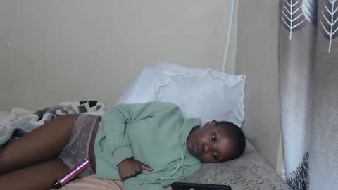 nawtylarissa_ online show from 10-29-25, 07:15