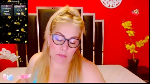 Lady Nayla online show from 01-06-25, 03:51