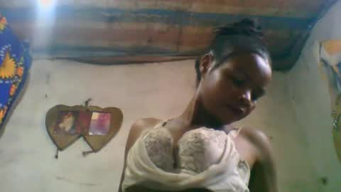 Nayla online show from 02-12-26, 05:24