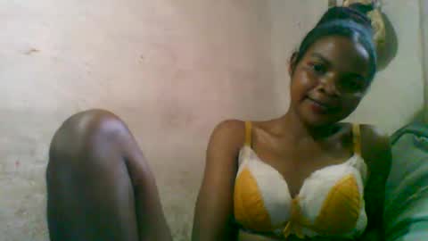 Nayla online show from 02-23-26, 12:46