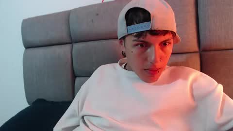 Im Nayton online show from 02-25-26, 12:15