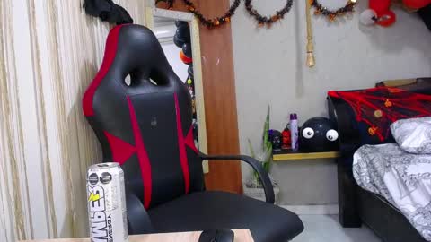 Nazper online show from 10-27-25, 05:39