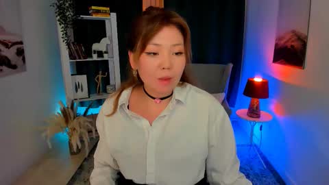 Natzuko online show from 09-24-25, 11:35