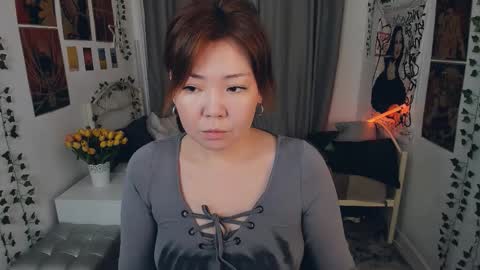 Natzuko online show from 10-10-25, 11:09