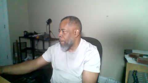 Terry online show from 10-03-25, 03:36