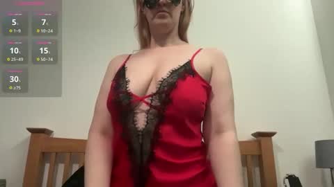 ncw2001 online show from 11-17-25, 02:45