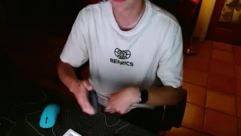 tootired online show from 03-27-26, 06:41