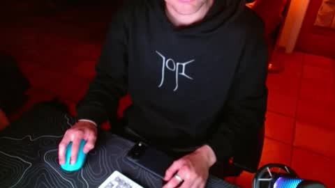 tootired online show from 04-03-26, 06:22