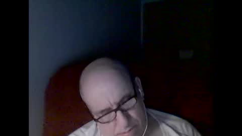 Snapshot of needlesslove chatting on 11-21-25, 01:37 Tom online show from 11-21-25, 01:37