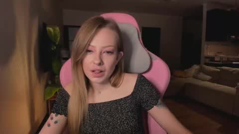 m a r i a online show from 12-27-24, 03:20