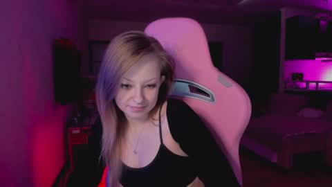 m a r i a online show from 03-07-25, 10:21