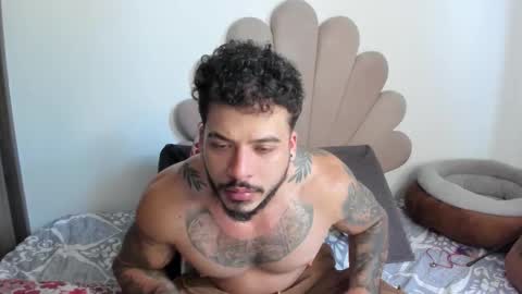 Snapshot of neeii chatting on 11-07-25, 07:14 Nei turn green online show from 11-07-25, 07:14