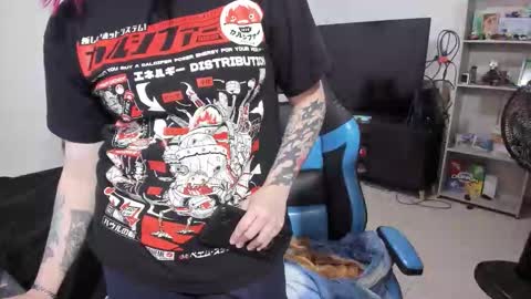 Geek Nicole    im Neeko UwU online show from 12-16-25, 06:46