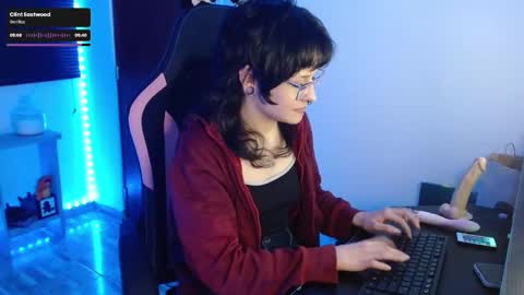 Snapshot of neena_nyx chatting on 12-16-24, 01:31 Neena Nyx online show from 12-16-24, 01:31