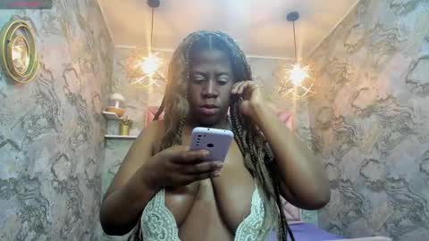 Nefer  online show from 09-27-25, 08:41