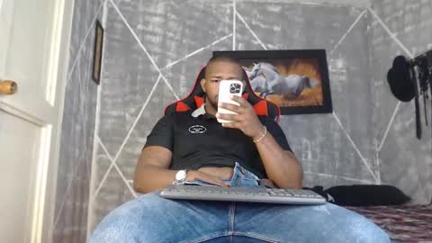 negritomeloso_k18 online show from 11-04-25, 04:06