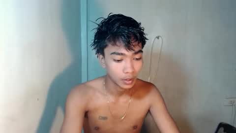 neil_asian69 online show from 12-04-25, 04:33