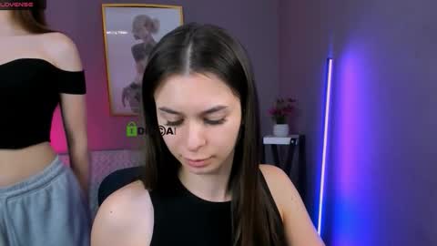 Meow online show from 11-24-25, 10:26