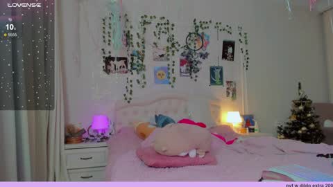 neko_kitsune online show from 01-13-25, 01:06