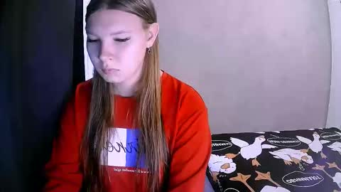 Nelli online show from 11-19-25, 12:16