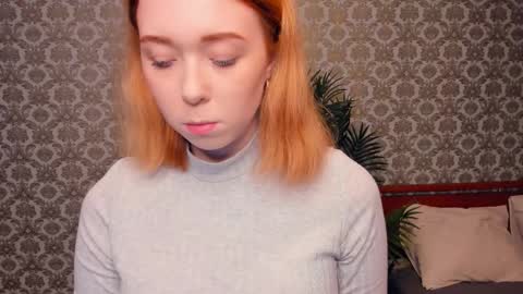 Snapshot of nelliemathers chatting on 11-08-25, 07:12 Nelli online show from 11-08-25, 07:12