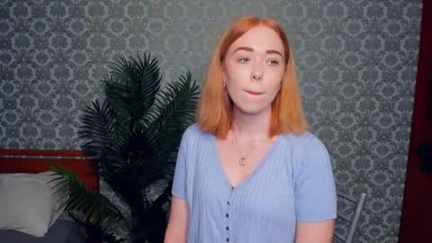 Snapshot of nelliemathers chatting on 11-09-25, 07:12 Nelli online show from 11-09-25, 07:12