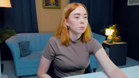 Snapshot of nelliemathers chatting on 11-13-25, 08:30 Nelli online show from 11-13-25, 08:30