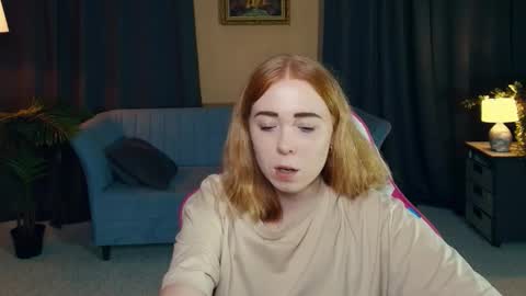 Snapshot of nelliemathers chatting on 12-13-25, 08:25 Nelli online show from 12-13-25, 08:25