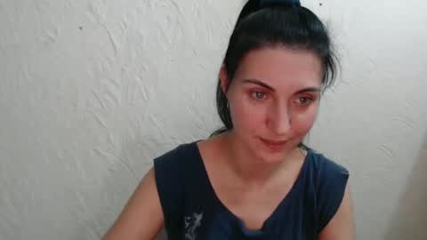 Nensy online show from 12-14-24, 11:56
