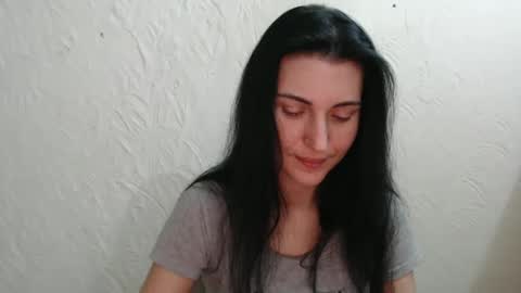 Nensy online show from 01-18-25, 10:49