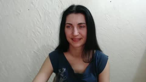 Nensy online show from 02-15-25, 03:42