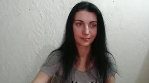Nensy online show from 02-23-25, 01:57