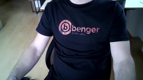 neo23704 online show from 04-12-26, 01:16