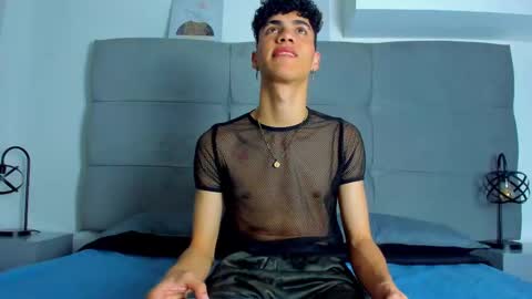  NeoRaptis  jhonatan  online show from 02-20-25, 08:14
