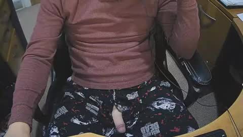 Snapshot of neotee3 chatting on 11-08-25, 03:29 Neotee online show from 11-08-25, 03:29