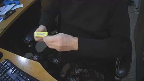 Snapshot of neotee3 chatting on 11-16-25, 04:40 Neotee online show from 11-16-25, 04:40