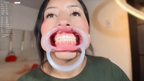 Helena    Every Friday new video for my fan club loves  online show from 12-02-24, 08:33