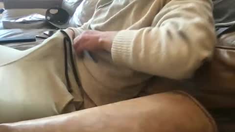 Snapshot of nerdyboi22 chatting on 02-22-25, 07:47 nerdyboi22 online show from 02-22-25, 07:47