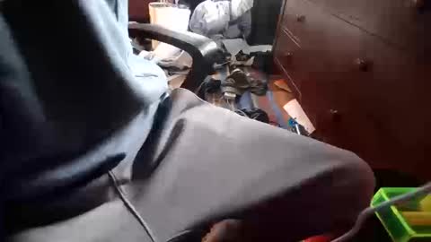 Snapshot of nerdyboi22 chatting on 10-14-25, 07:03 nerdyboi22 online show from 10-14-25, 07:03