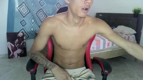 Snapshot of nerek_master chatting on 11-23-25, 04:29 nerek master online show from 11-23-25, 04:29