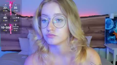 Nerissa online show from 09-17-25, 07:48