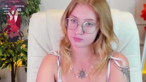 Nerissa online show from 09-25-25, 08:12
