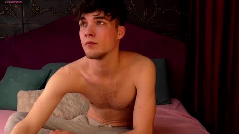 Snapshot of neroknox chatting on 03-02-25, 06:08 NeroKnox online show from 03-02-25, 06:08