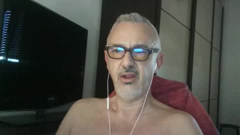 nevenerabis online show from 10-26-25, 02:01