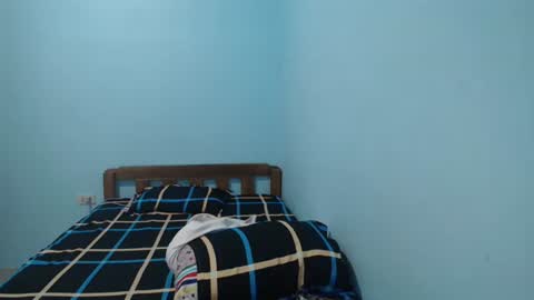 Lucy Pearl online show from 09-15-25, 02:00