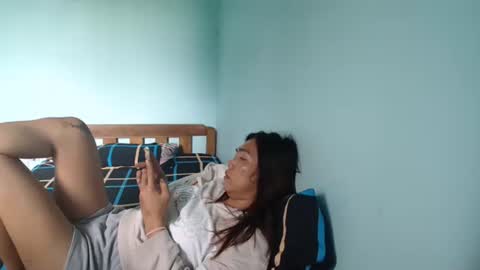 Lucy Pearl online show from 09-24-25, 02:15