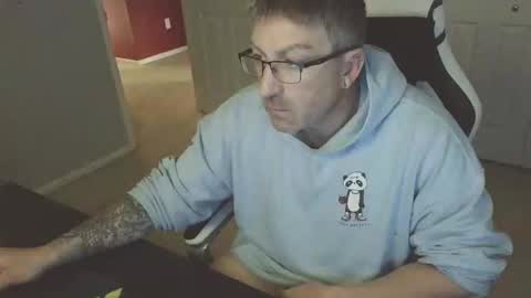 newevo online show from 02-16-26, 03:41